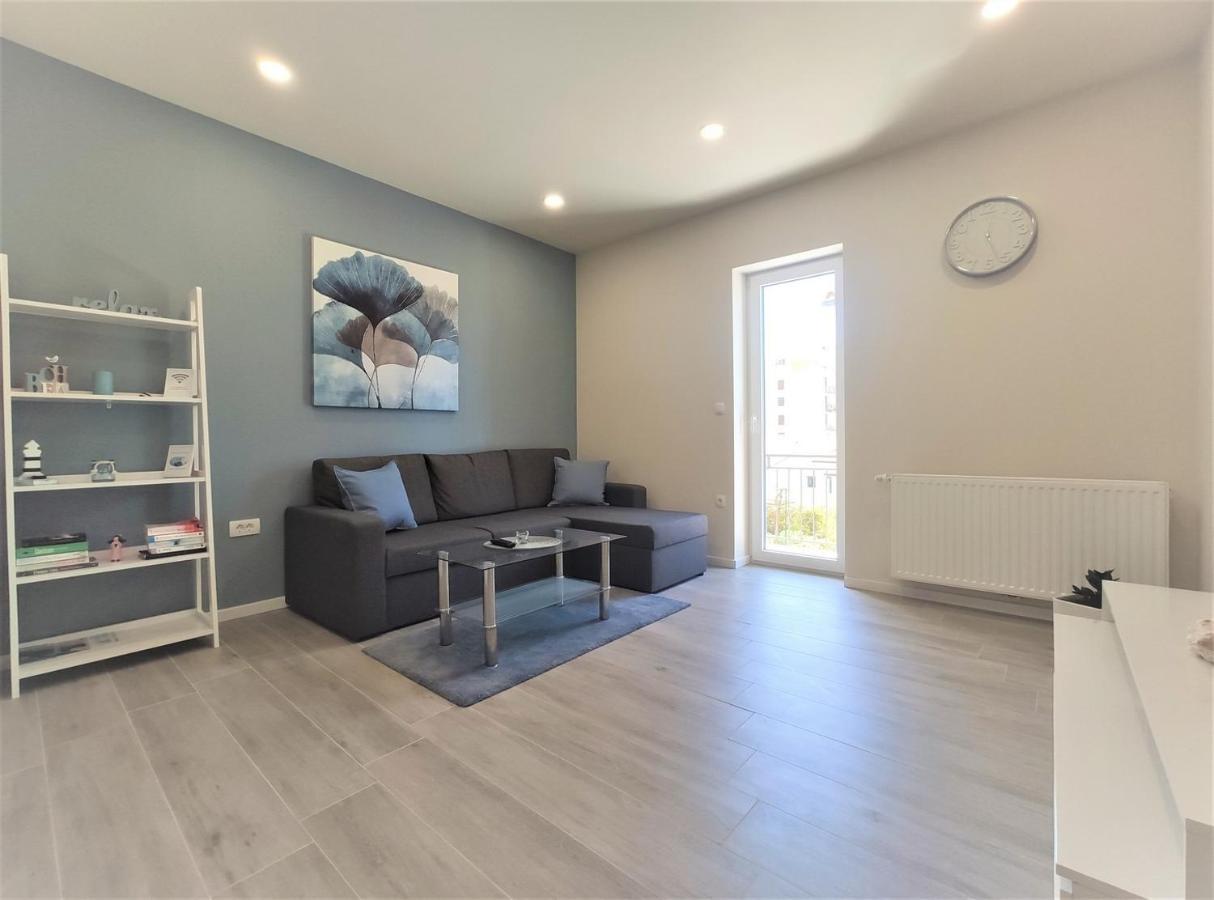 New Apartment Papillon Makarska Exterior foto